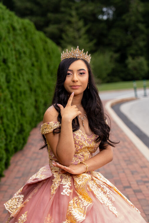 Quincea&ntilde;era portrait session photographed by JCF Timeless